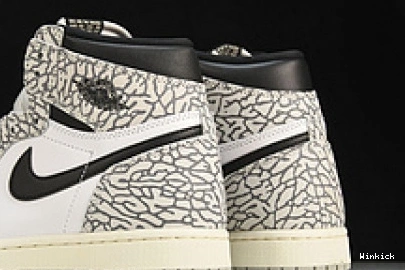DZ5485-052 AIR HIGH OG 1 NIKE “Elephant” JORDAN 0816